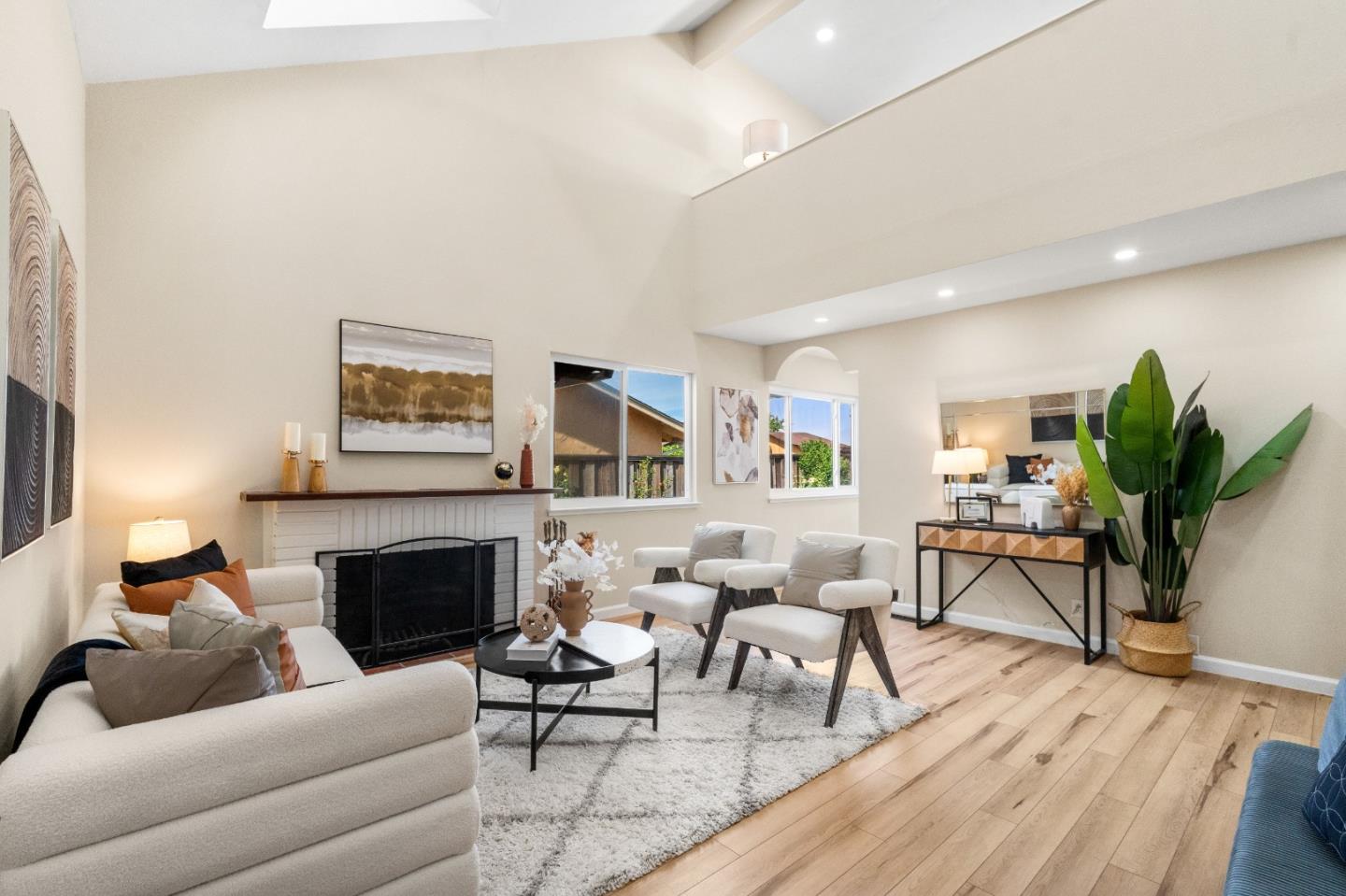 6258 Camino Verde DR