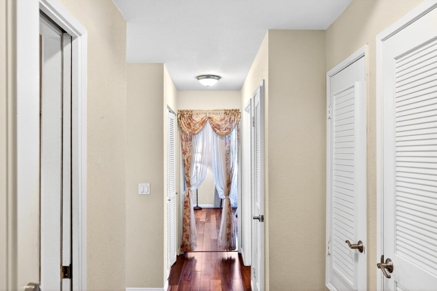 22330 Homestead RD 214 - Interior