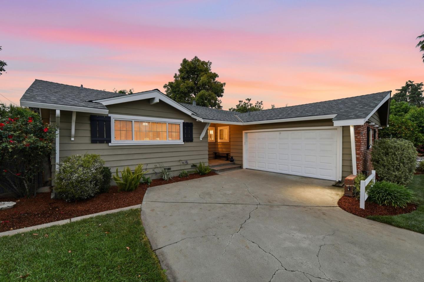 1663 Curtner AVE - Kitchen