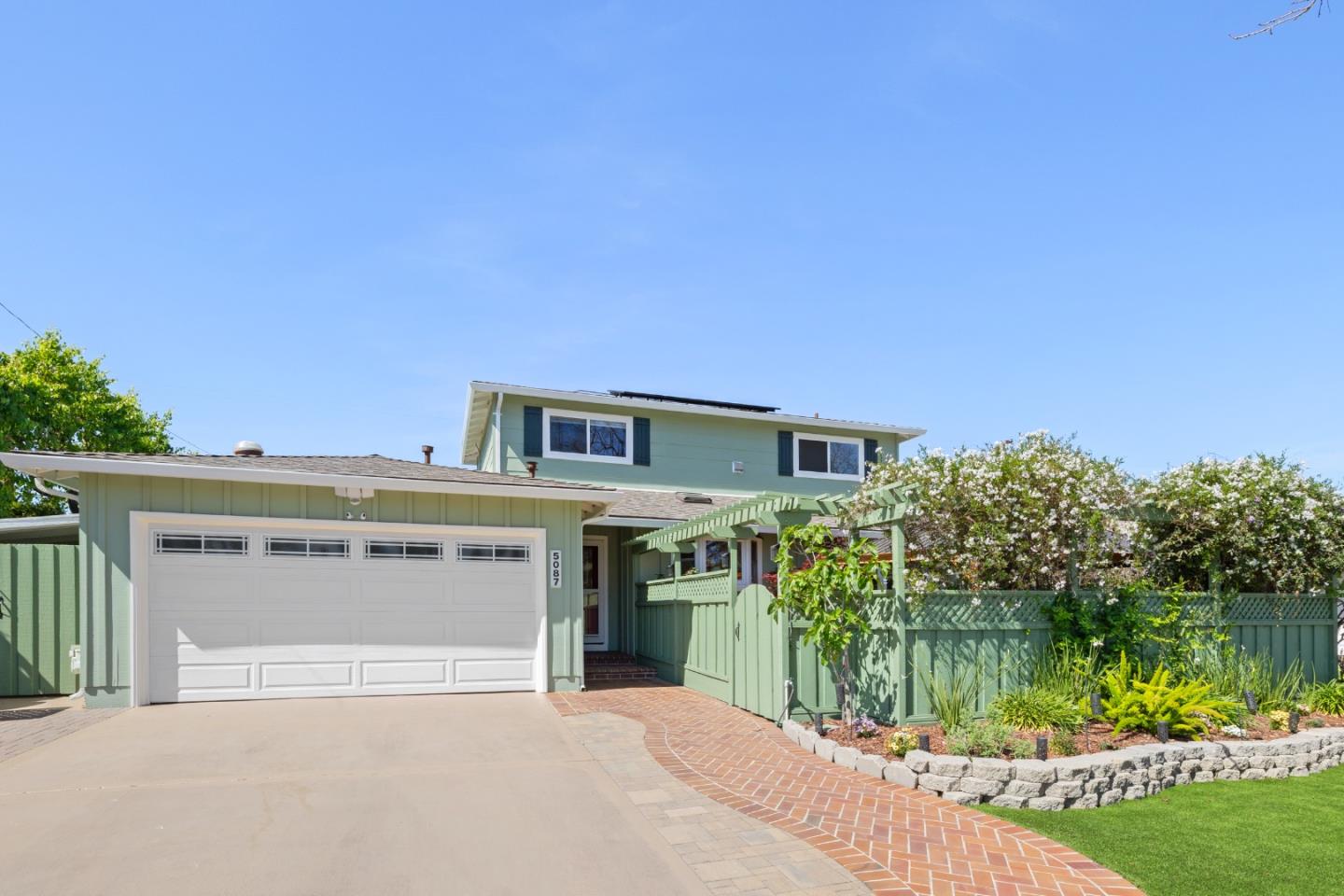 5087 Harwood RD