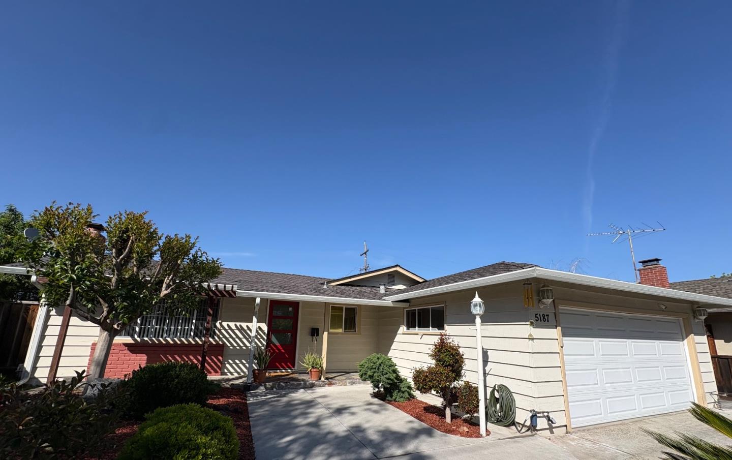 5187 Doyle RD