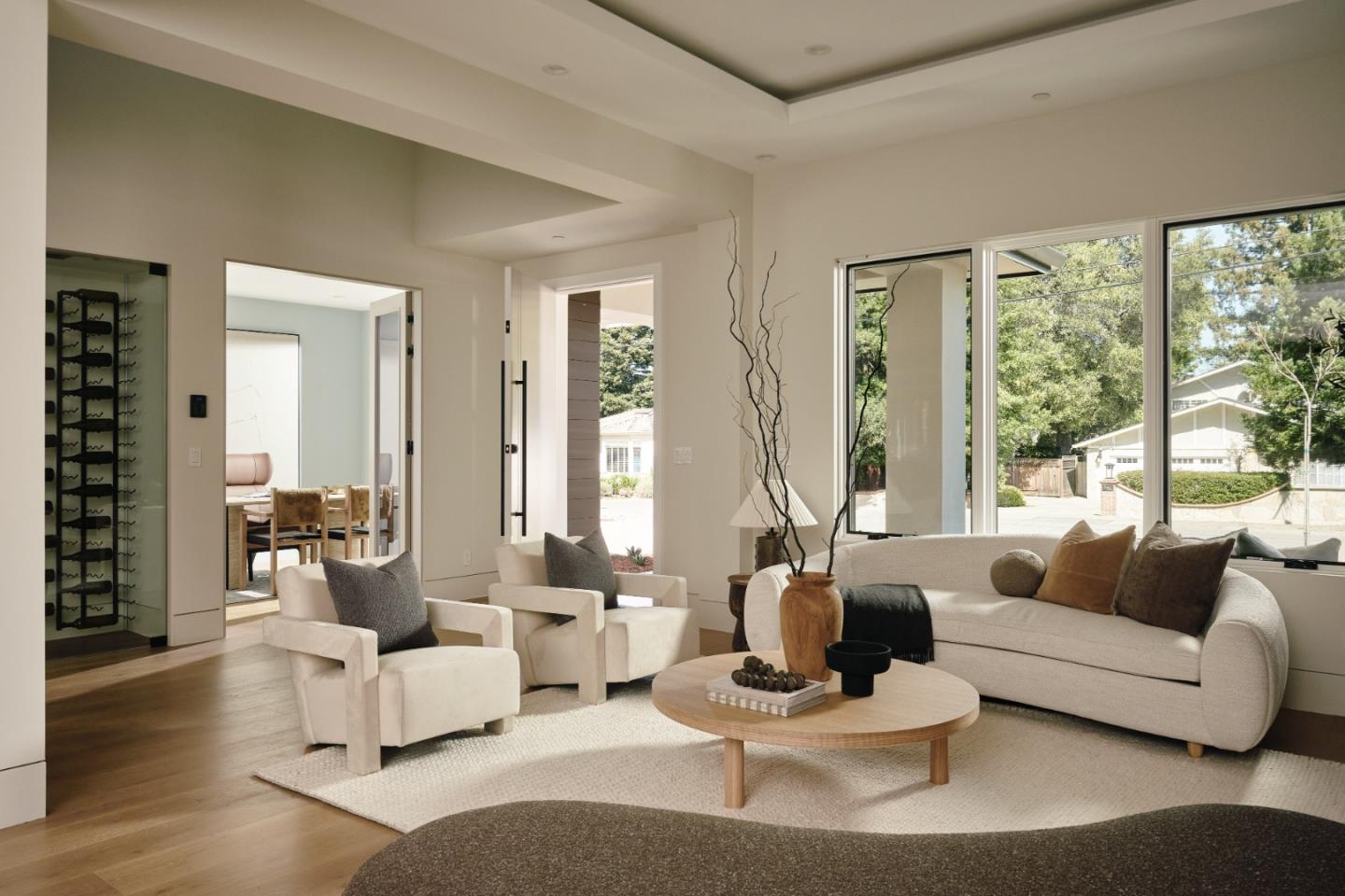944 Aura WAY - Interior