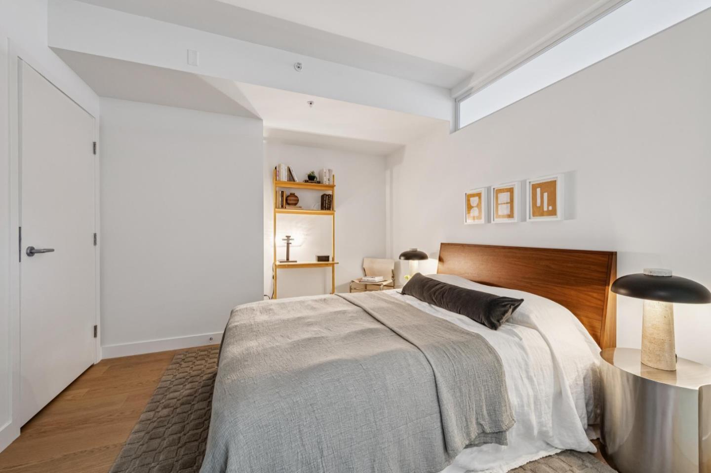 188 W Saint James ST 10412 - Bedroom