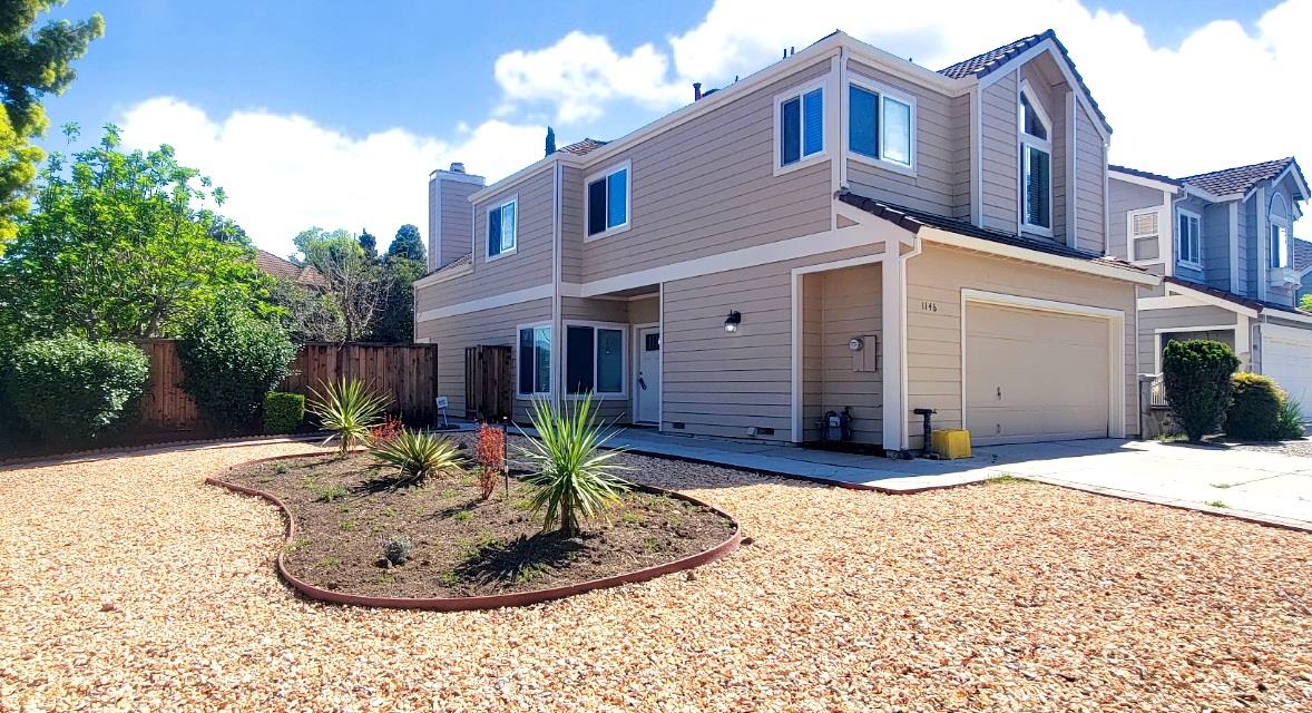1146 Rosebriar WAY
