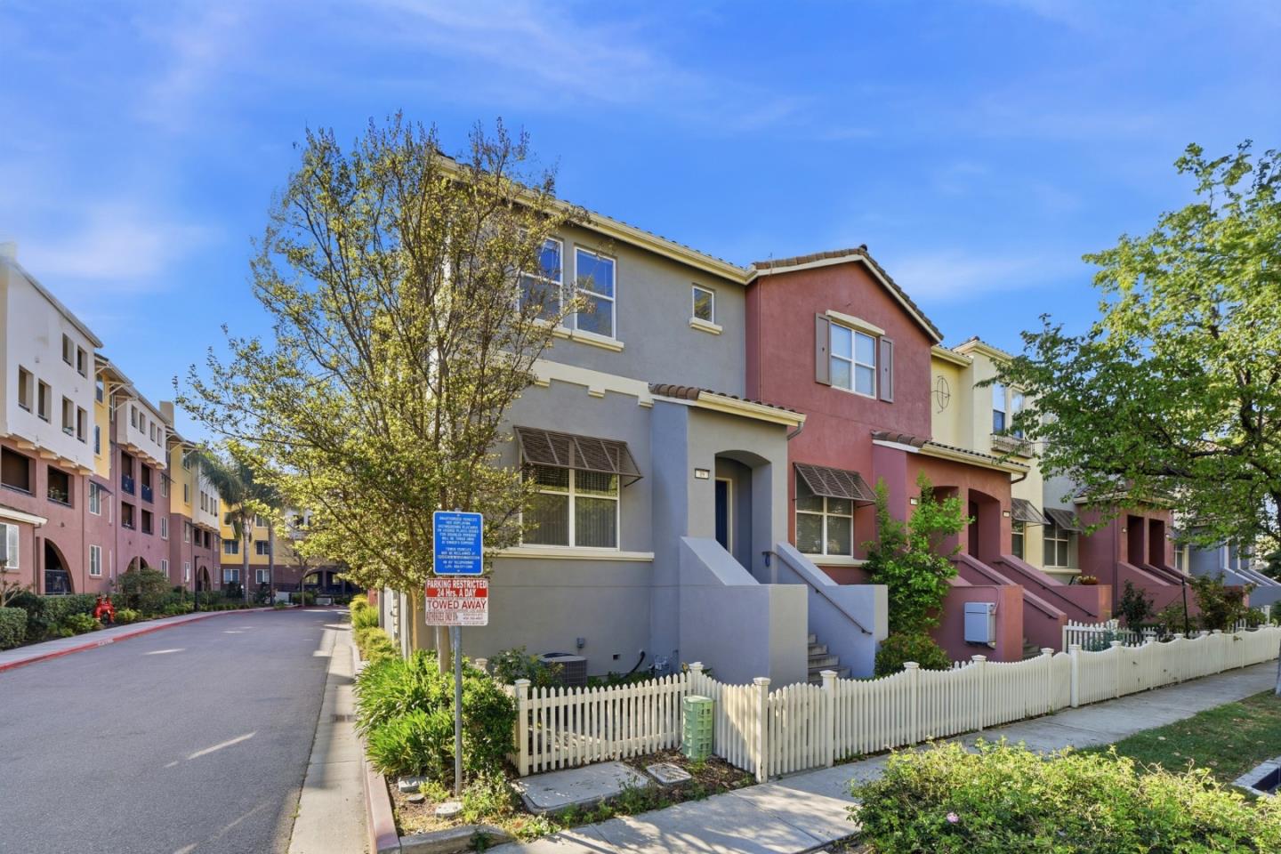 19 N Willard