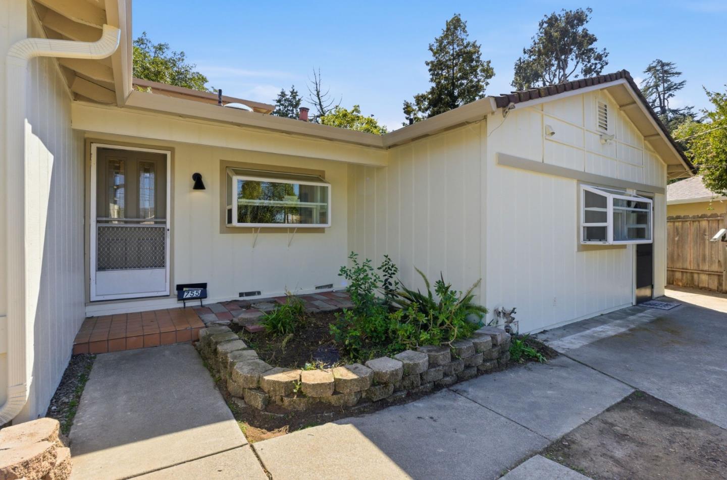755 Feller AVE - Backyard