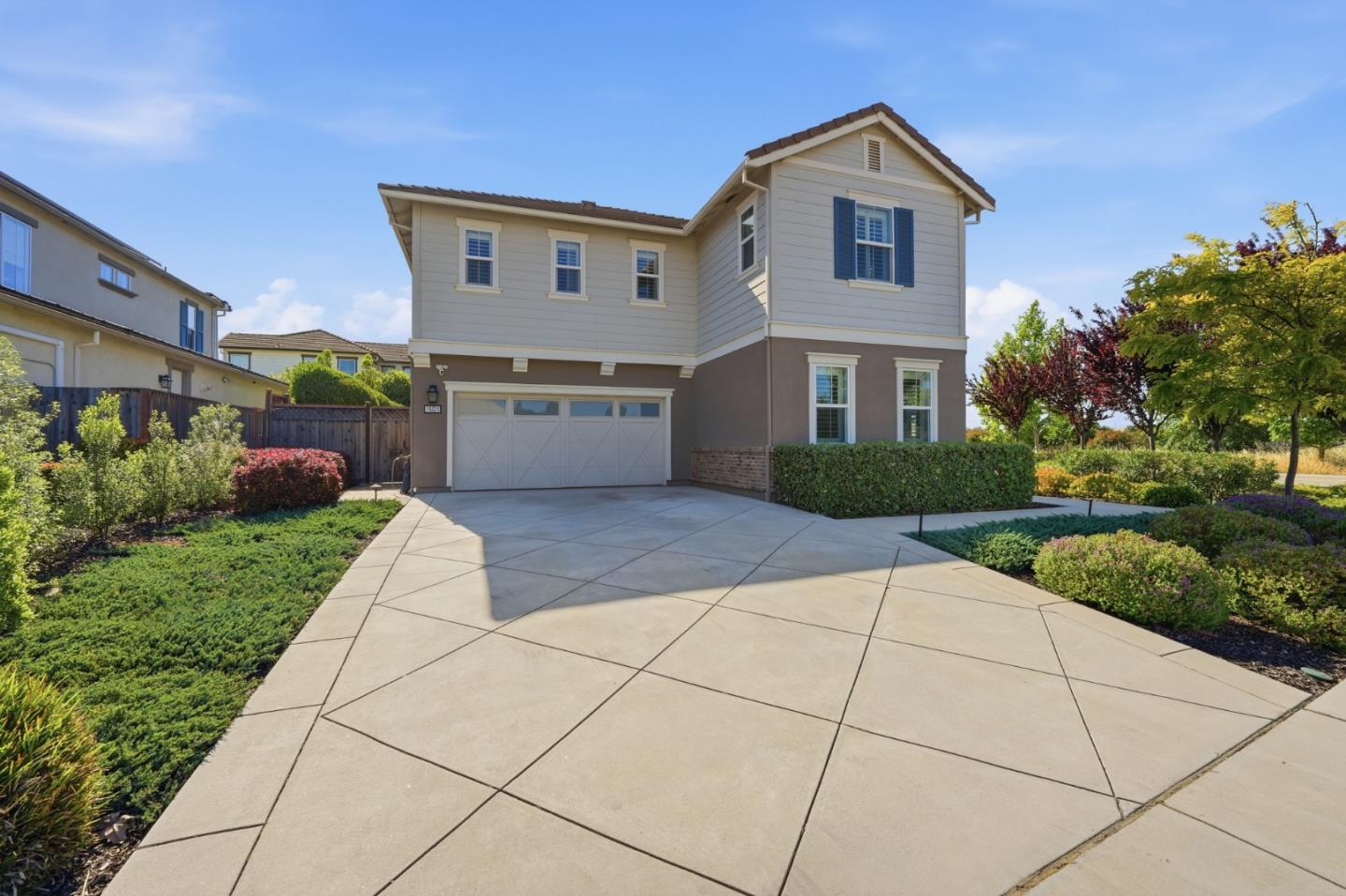 19221 Eagle View DR - Interior