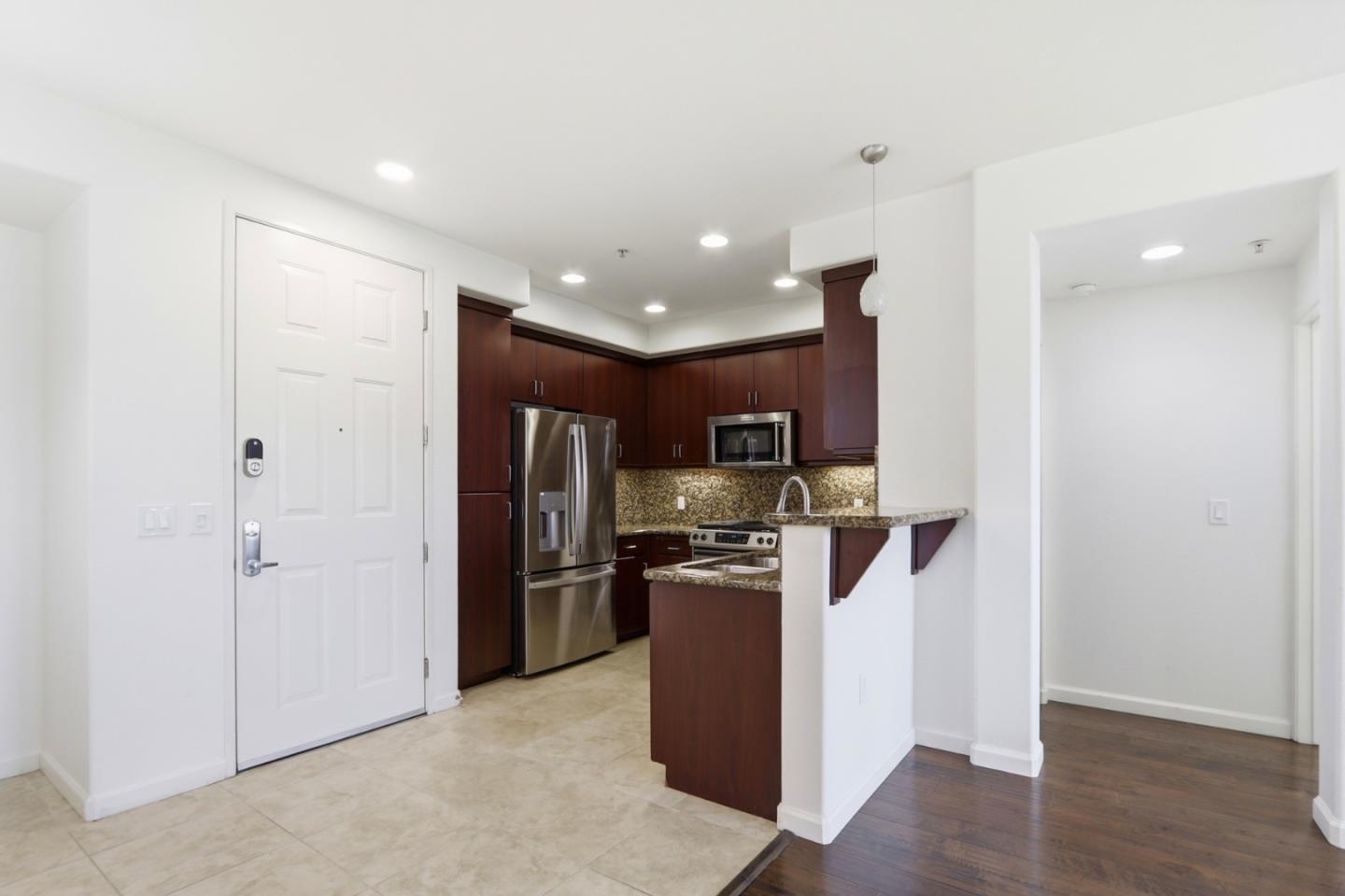 1101 S Main ST 316 - Living area