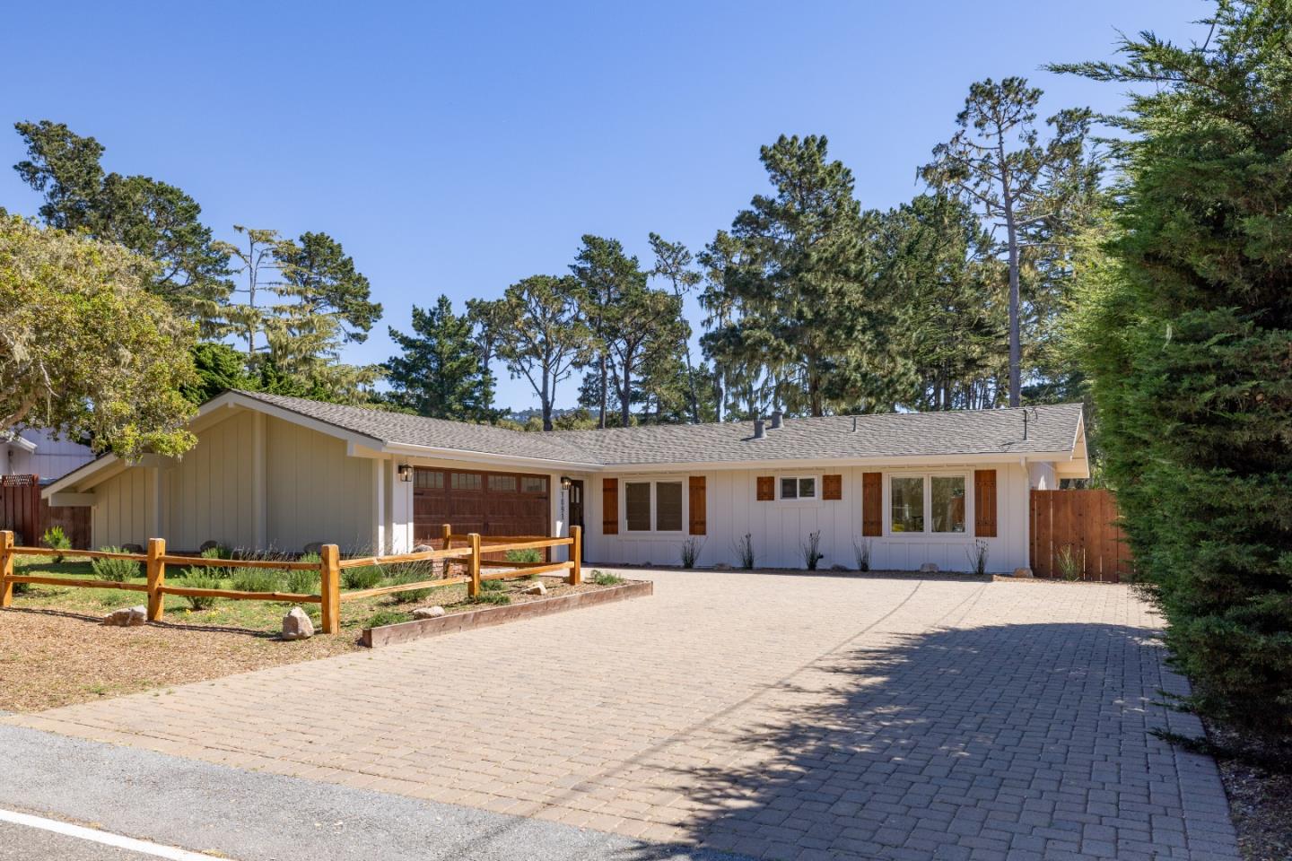 1091 Laurel Lane