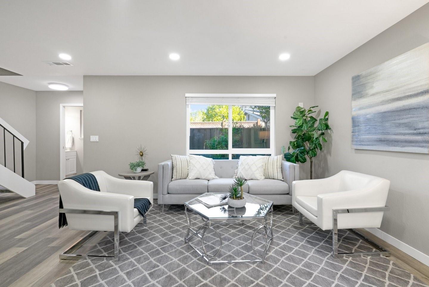 4926 Poplar TER