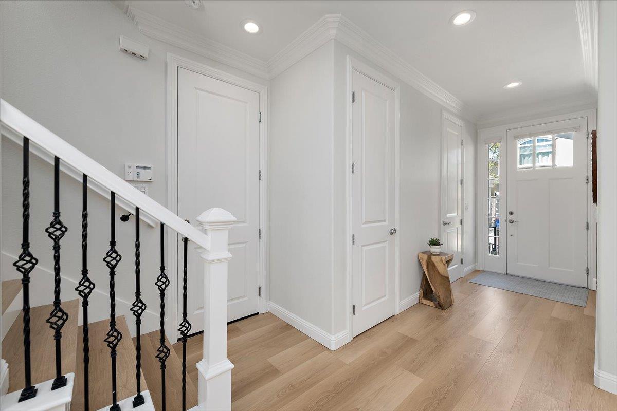 111 George CT - Kitchen