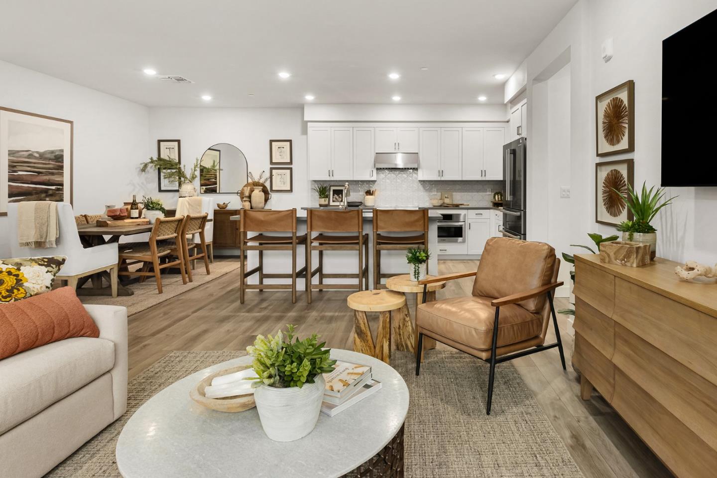 1303 Besra TER 6 - Kitchen