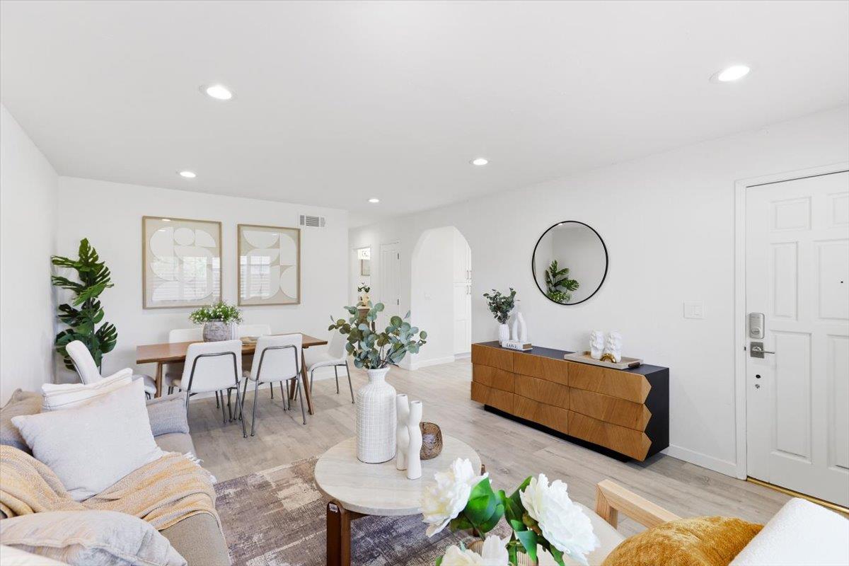 1338 Piland DR - Backyard