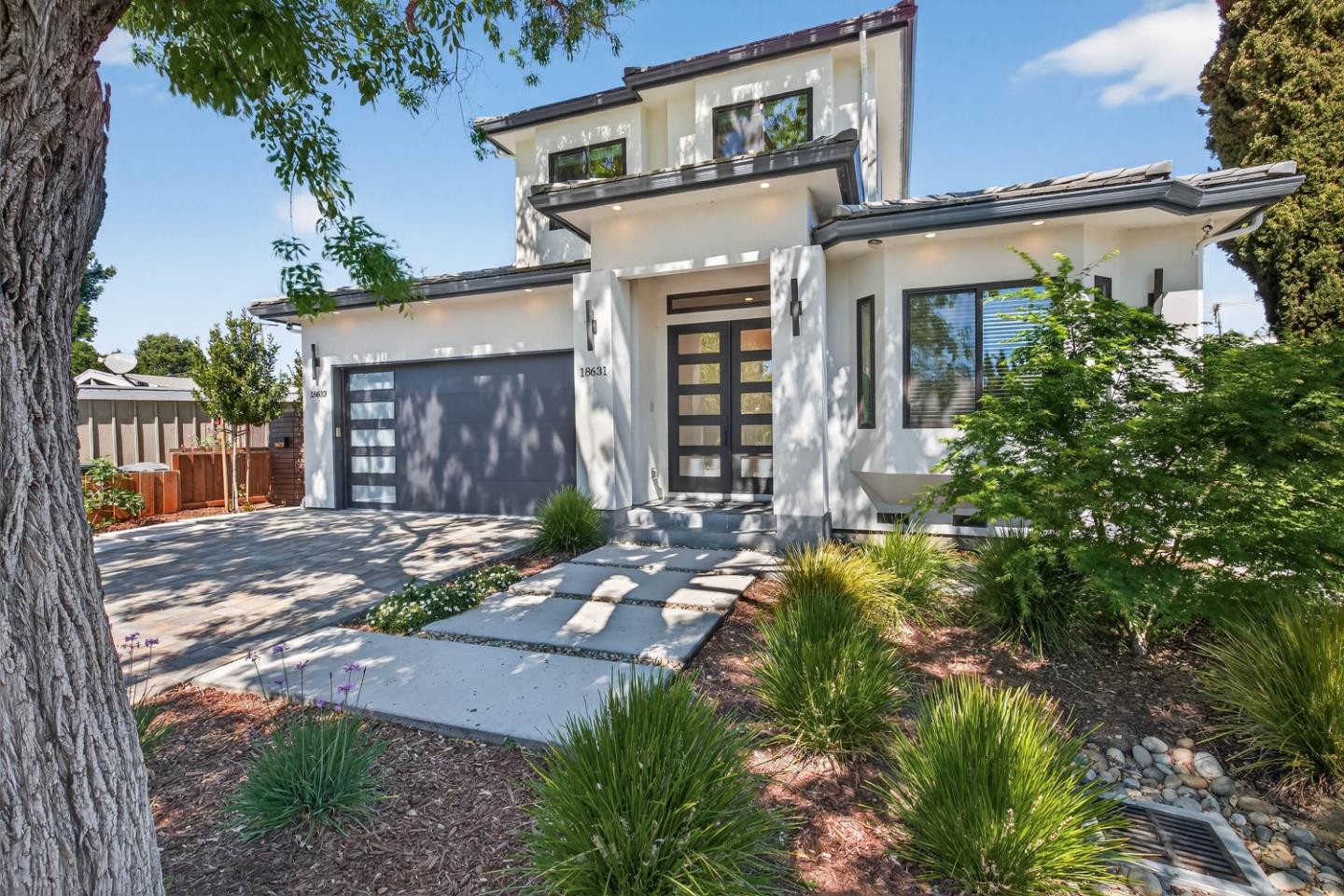 18631 Barnhart AVE - Interior
