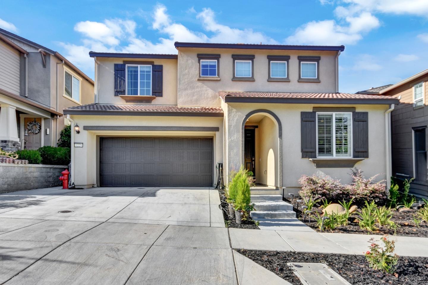 1225 Michael Bo LN