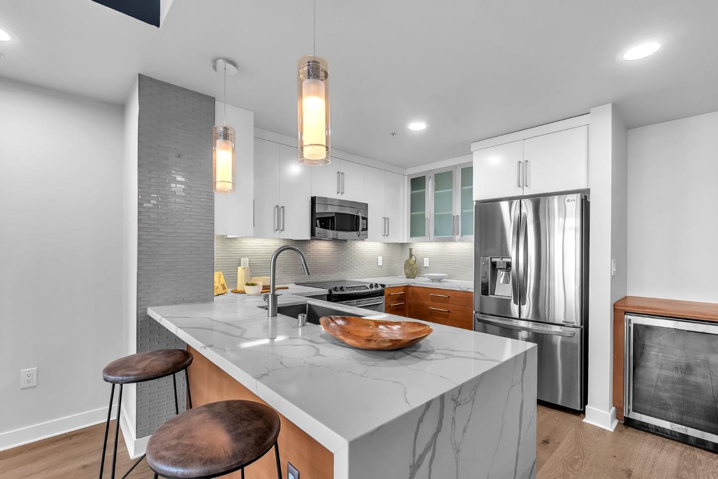 38 N Almaden BLVD 1115 - Bedroom