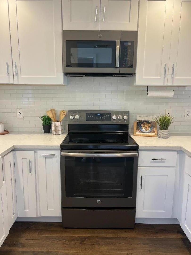 260 W. Dunne AVE 18 - Living area
