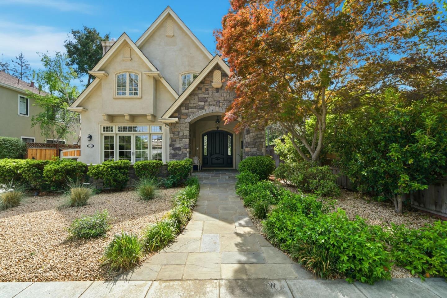 1826 Waverley ST, Palo Alto