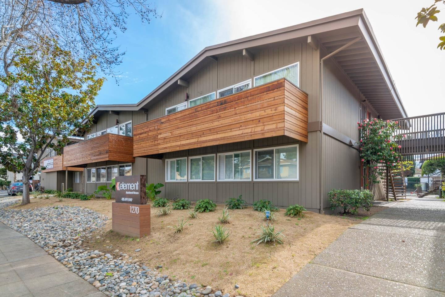 1270 Coronado DR