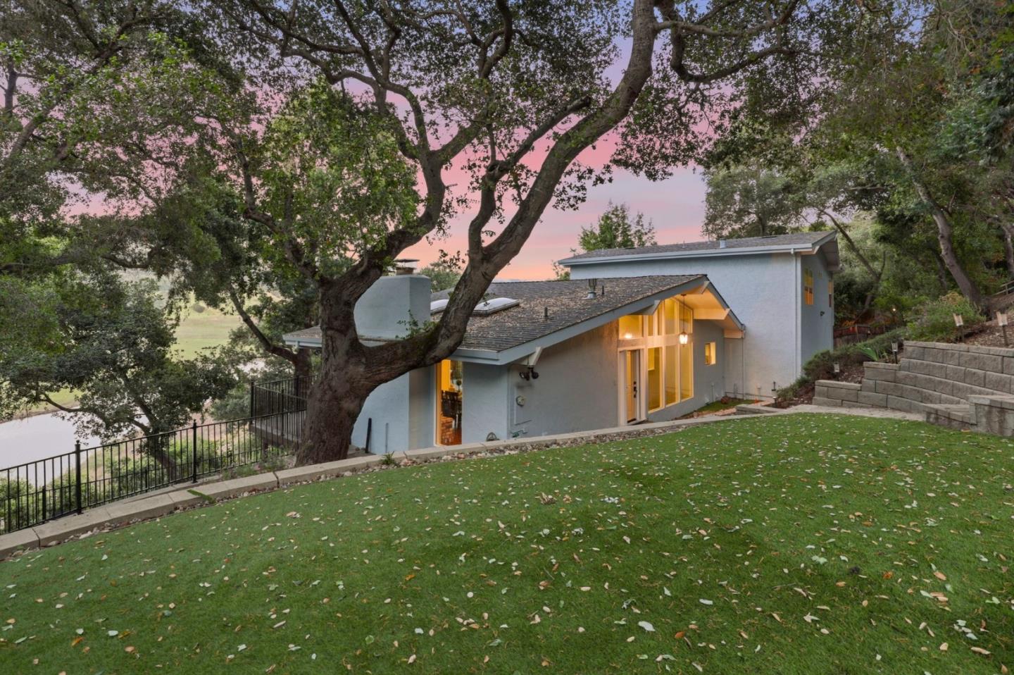 2981 Holiday CT - Backyard