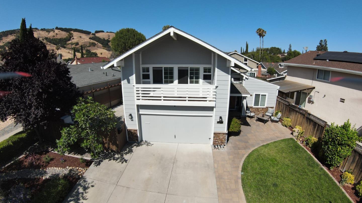 6273 Mountford DR
