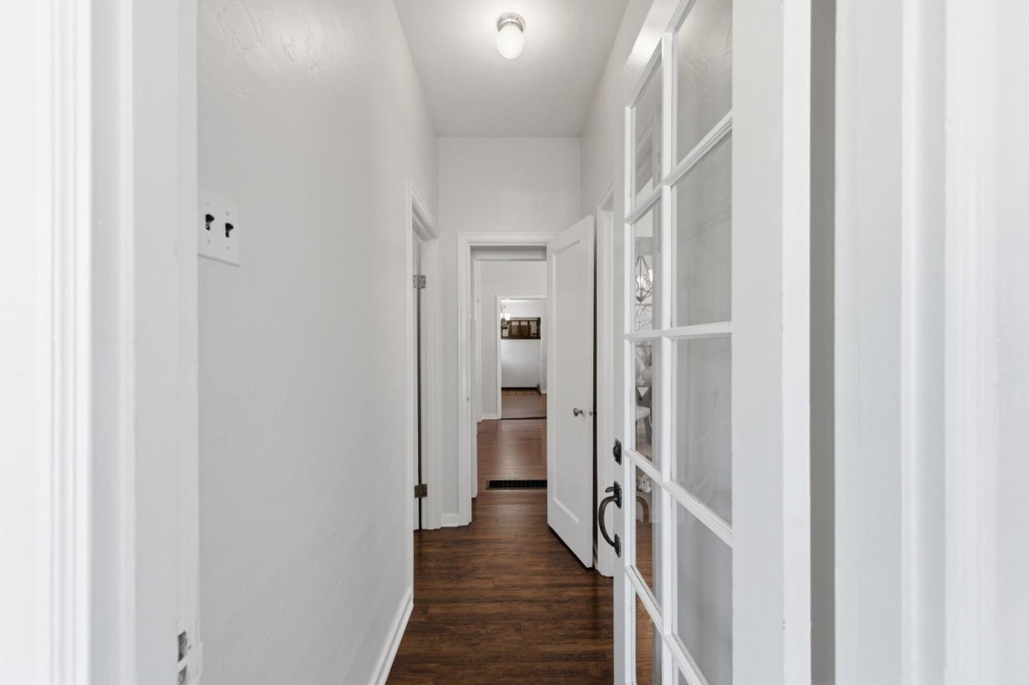 337 N Eldorado ST - Bathroom