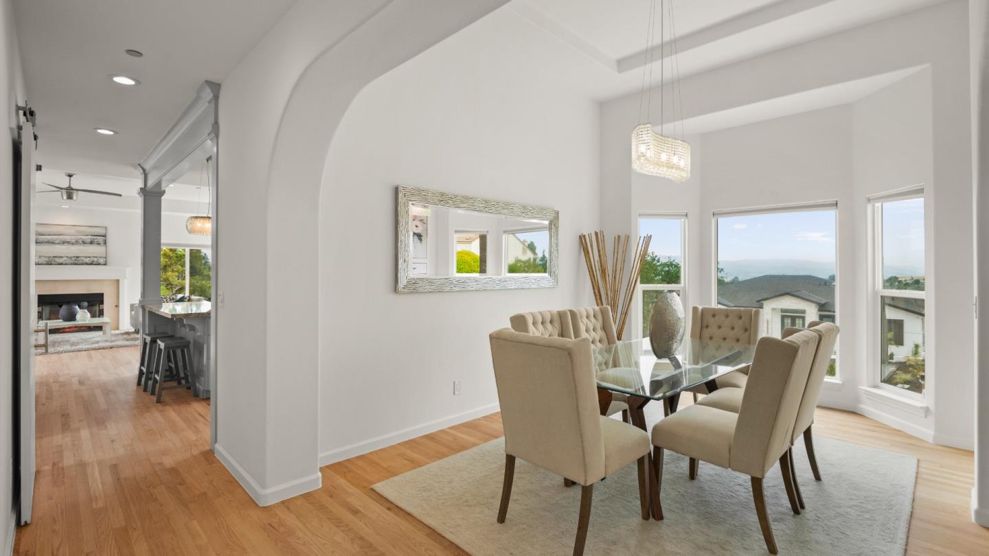 15855 Jackson Oaks DR - Living area