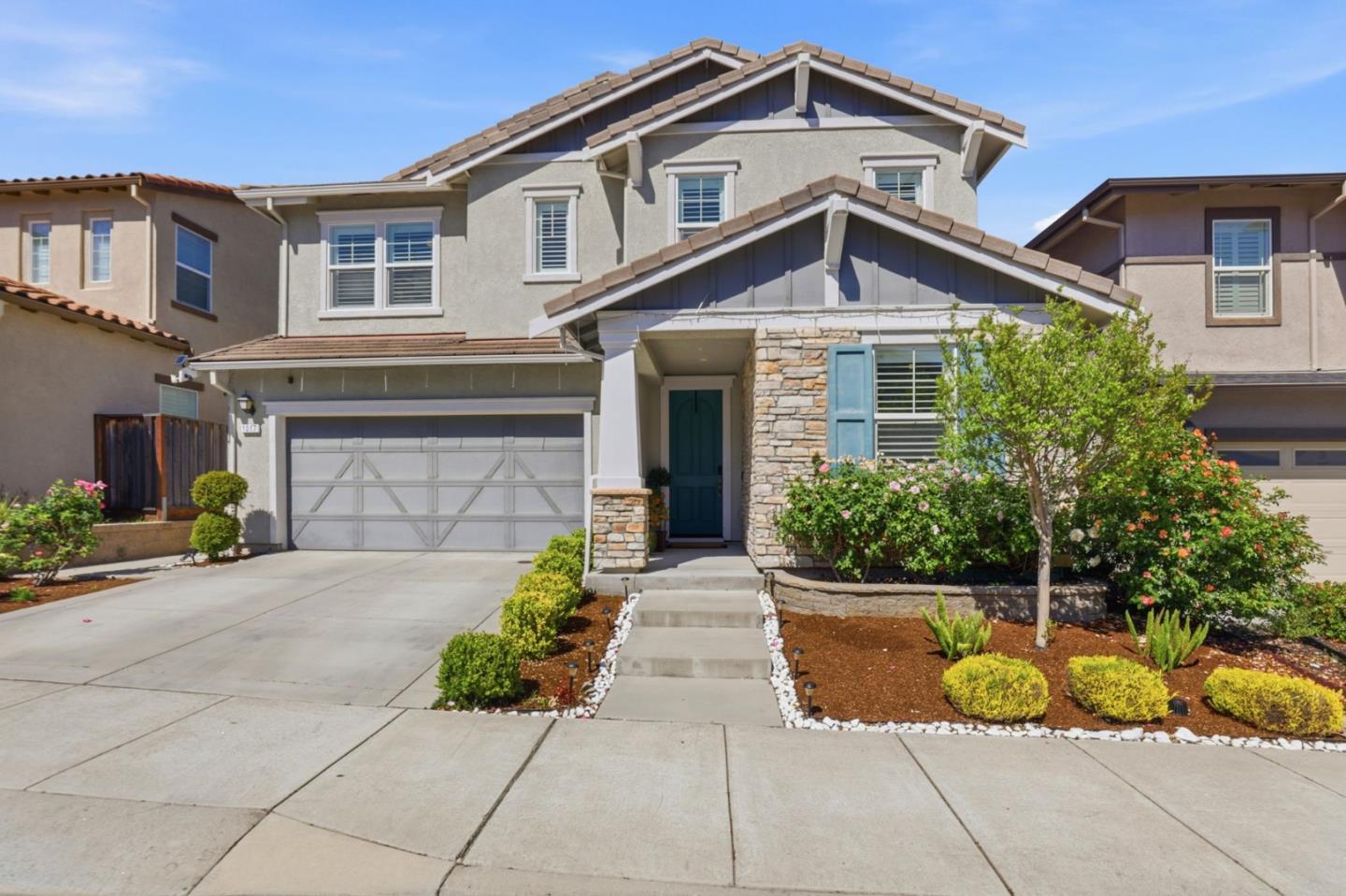1017 Ruby WAY