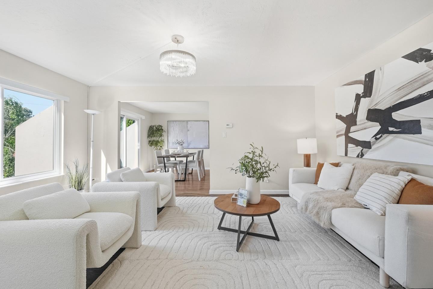 701 N Rengstorff 7 - Living area