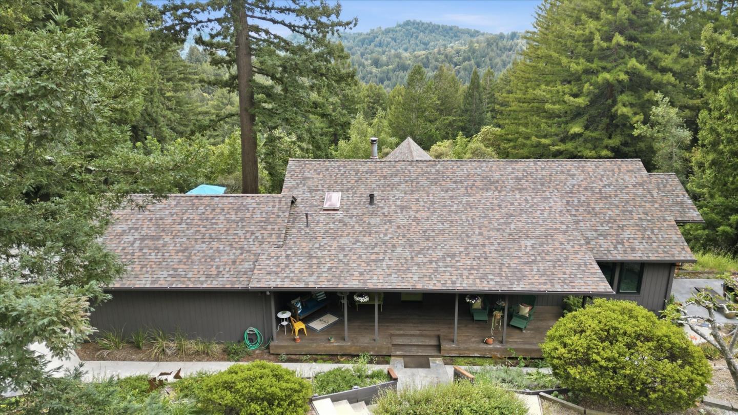 16000 Redwood Lodge RD - Backyard