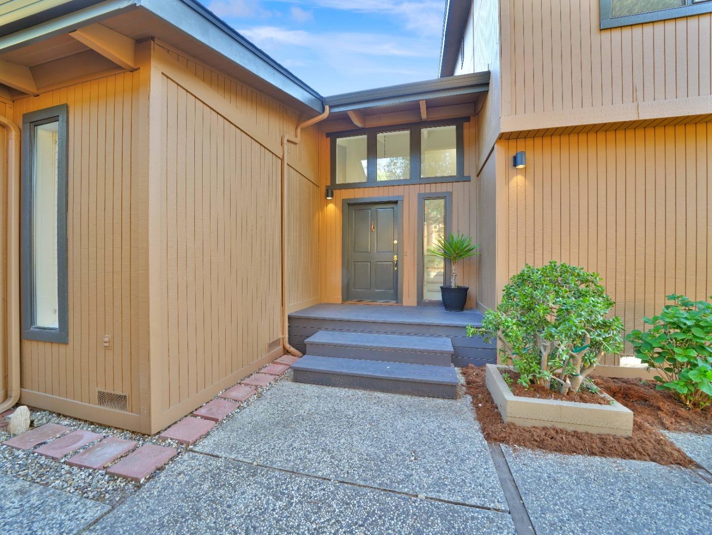 5318 Fairway DR - Backyard