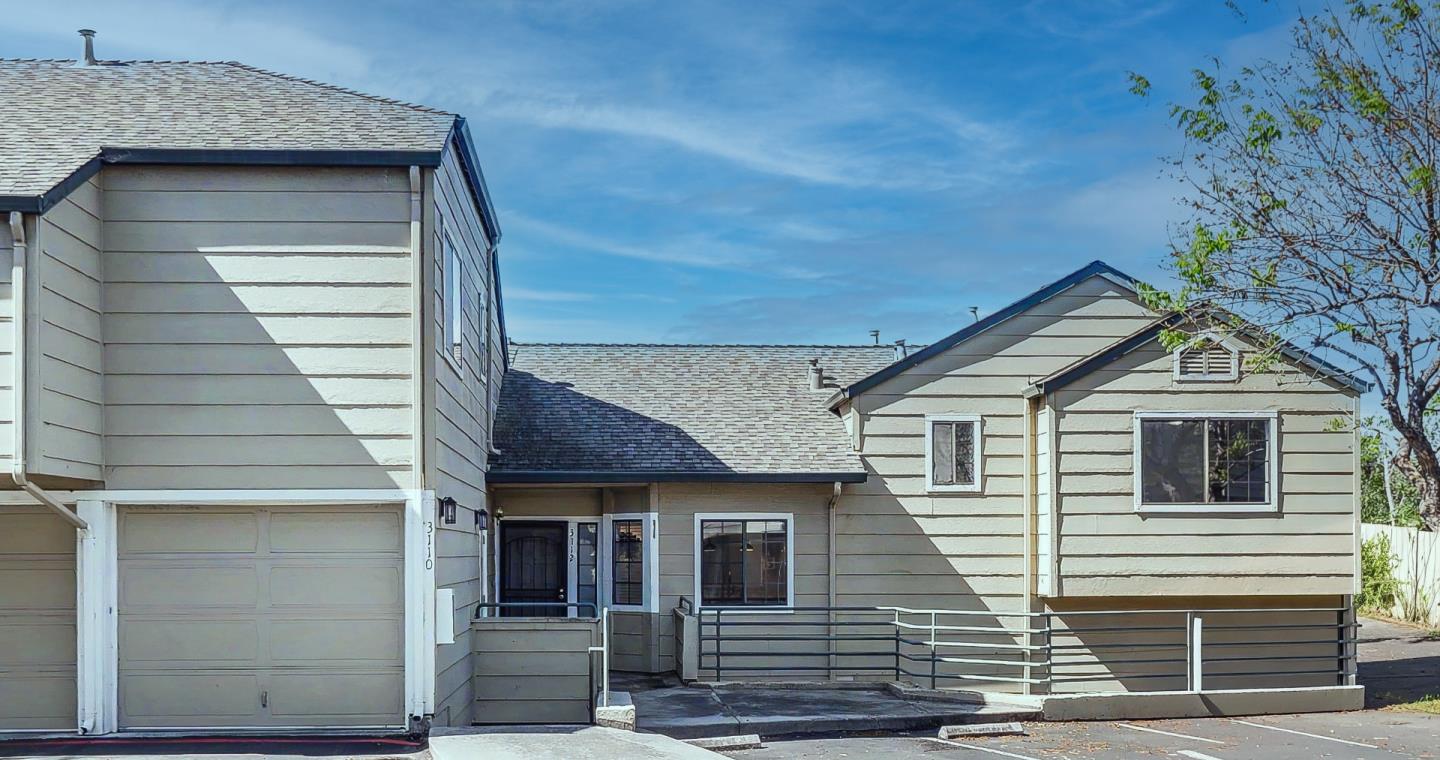 3112 Heather Ridge DR