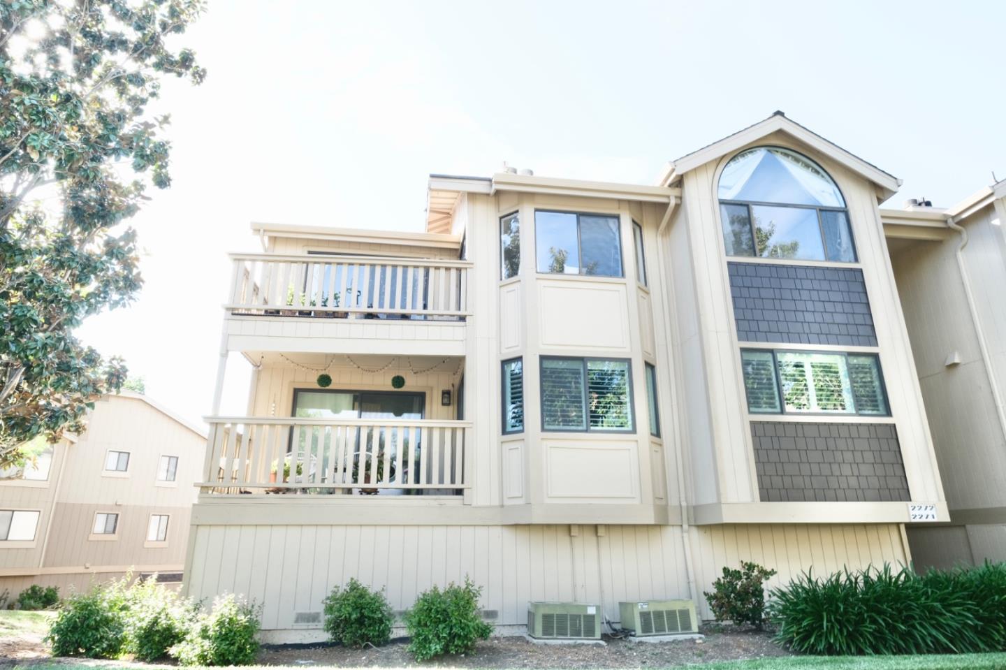 2272 Brega CT