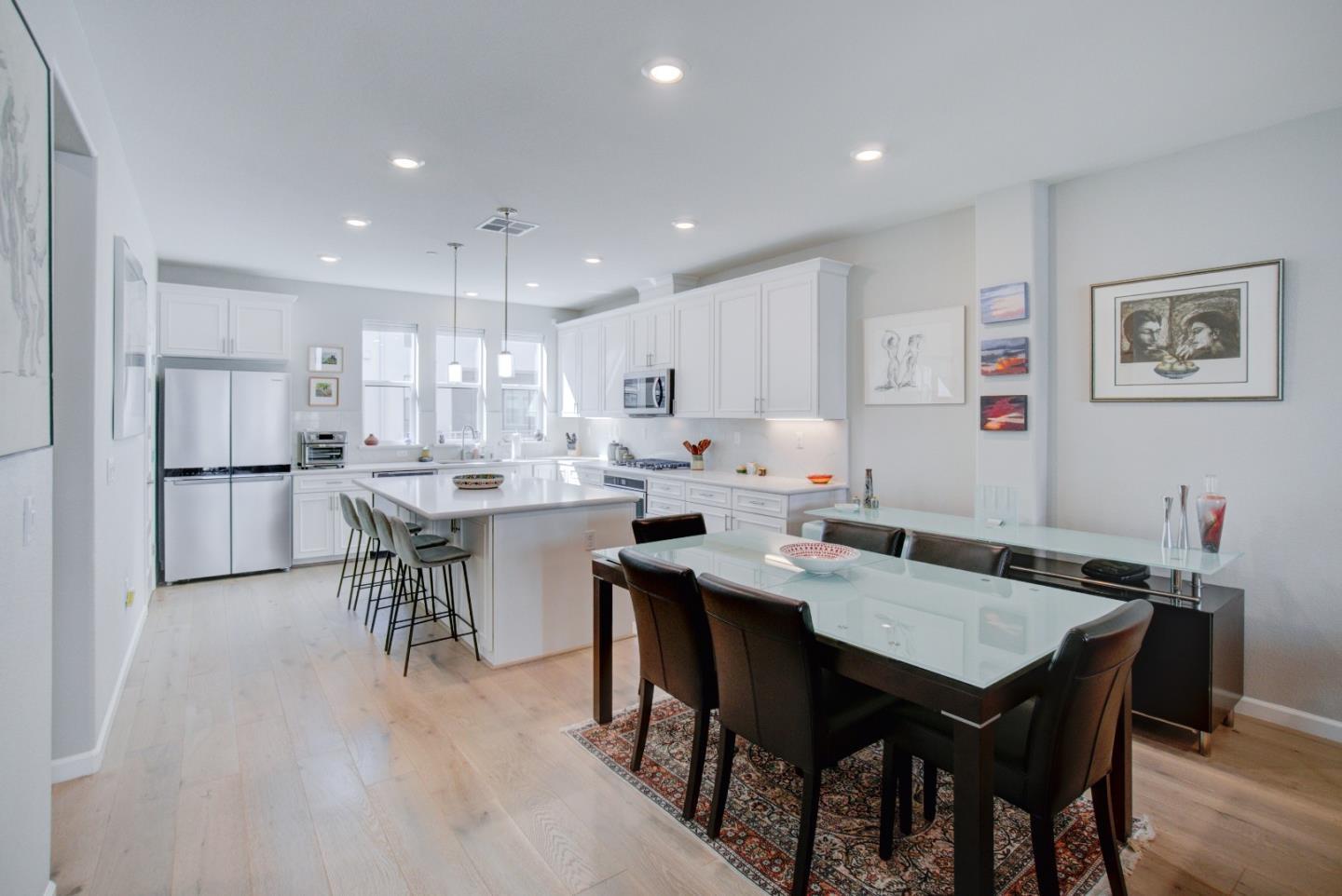 2785 Ball PL 4 - Interior