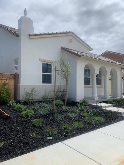 3088 Arroyo DR