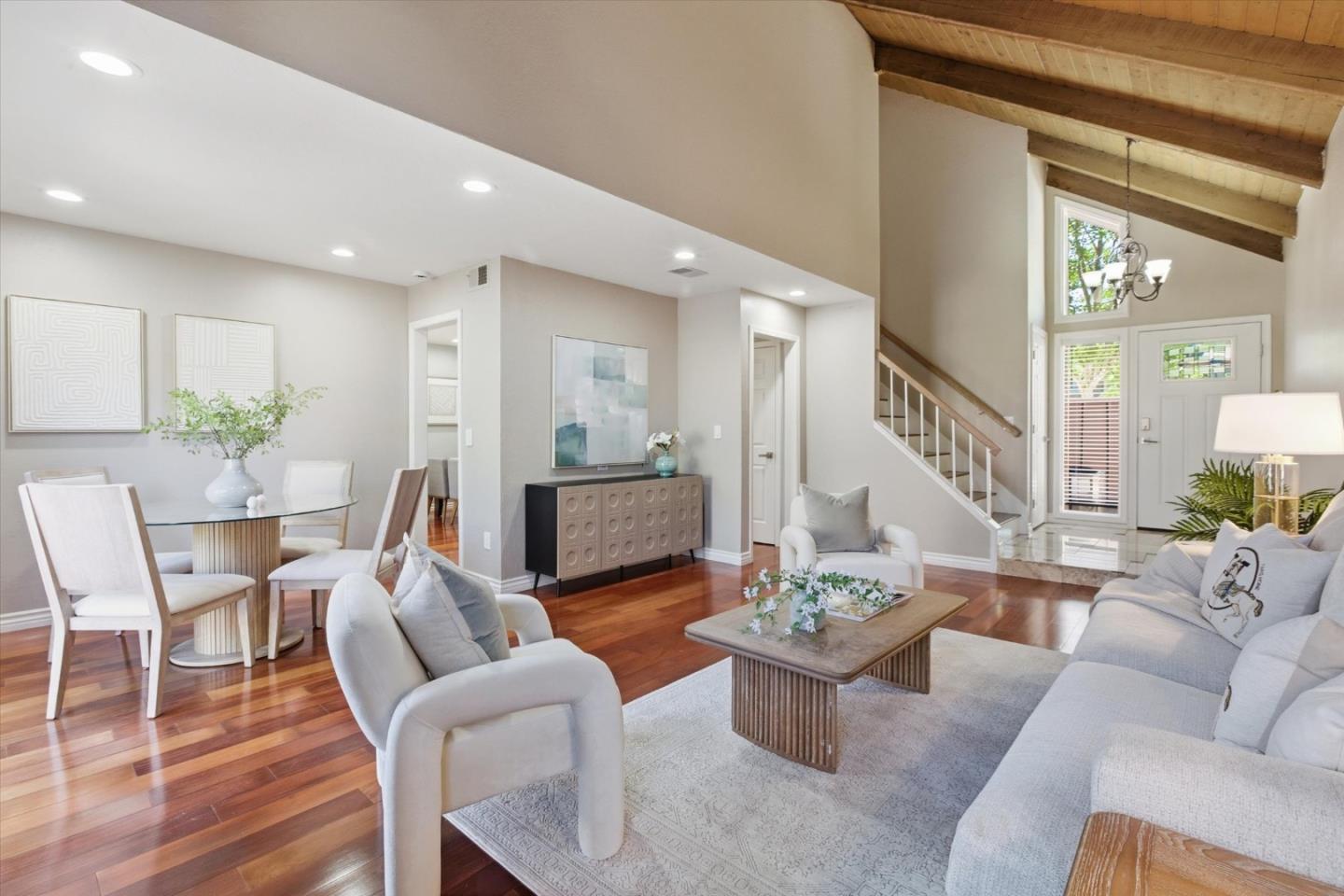 22835 Poplar Grove SQ - Kitchen