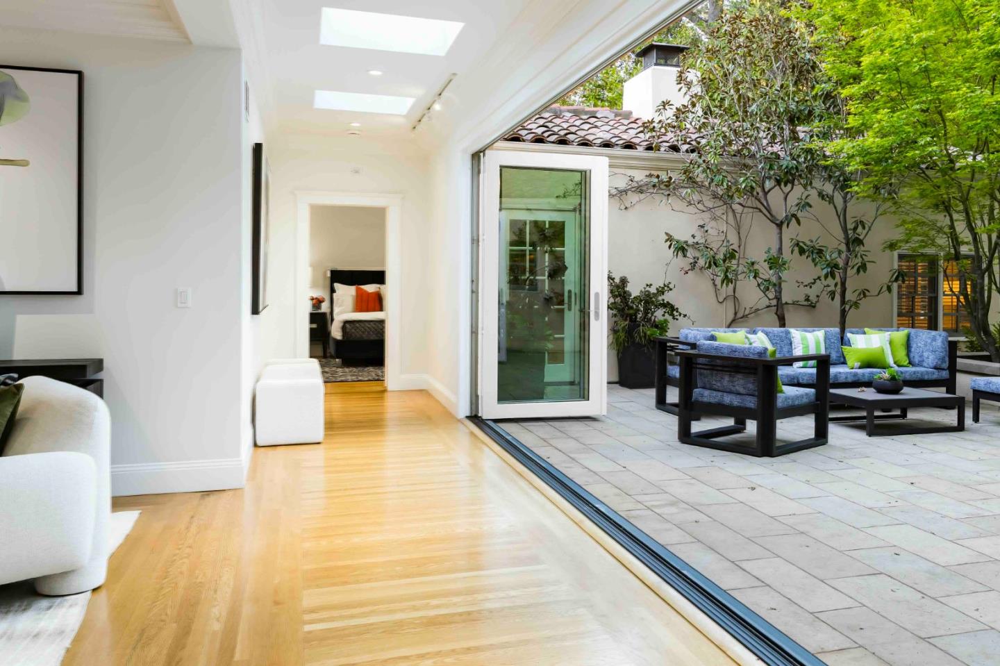 428 Maple ST - Bedroom