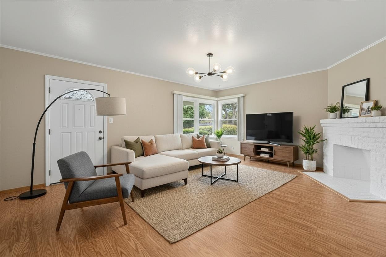 Thornton WAY - Living area
