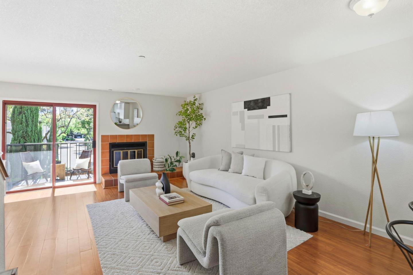 4159 El Camino WAY M - Interior