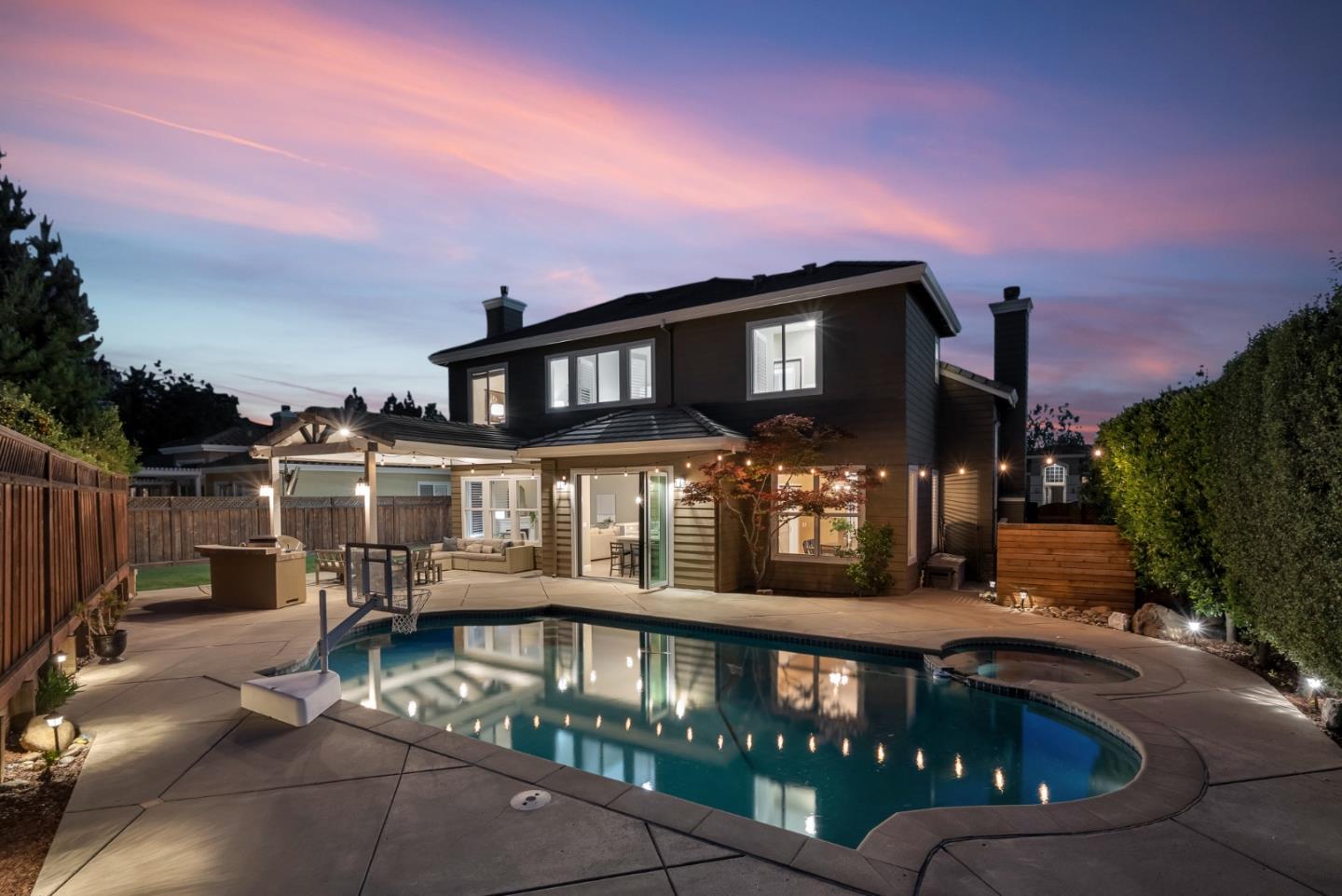 18440 Carmelo CT - Interior