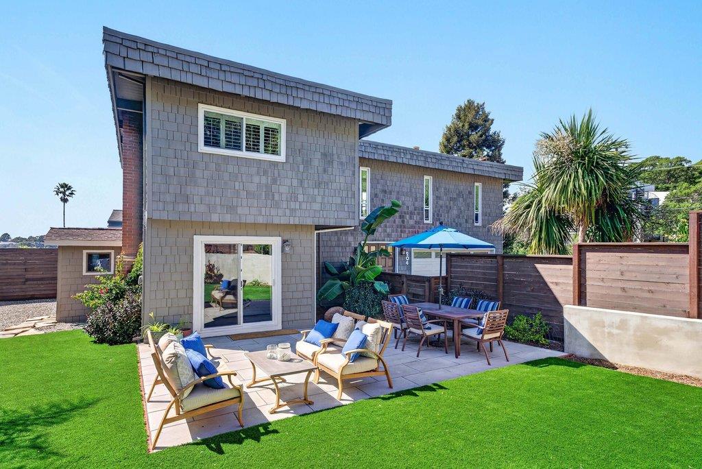 204 Highland DR