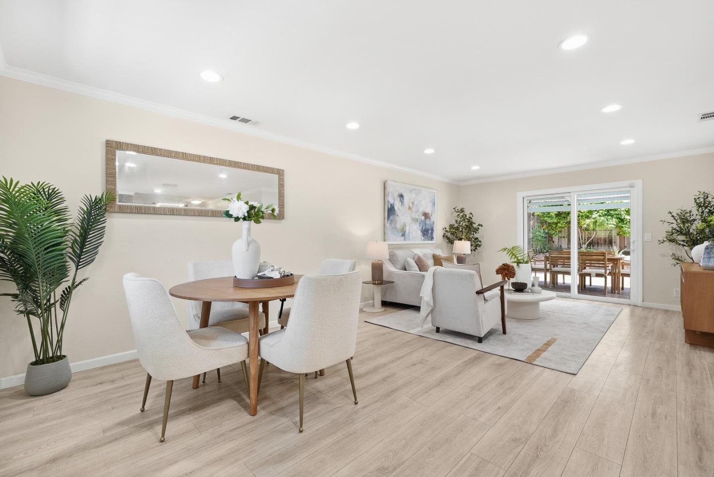 2620 San Marcos CT - Kitchen