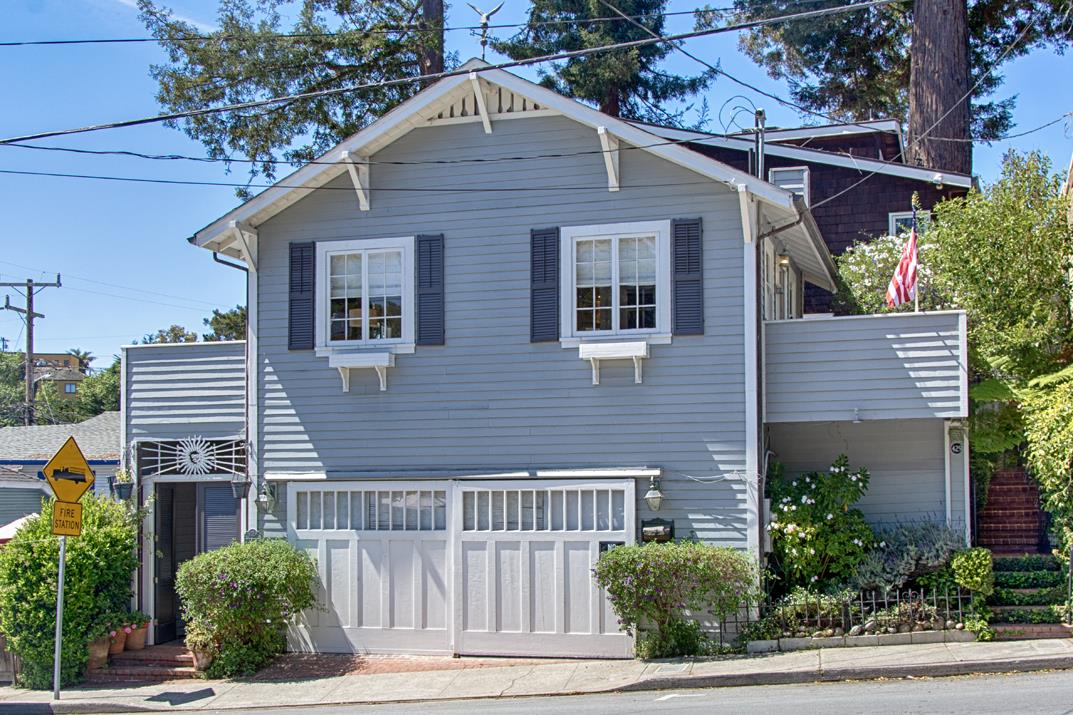 Capitola AVE