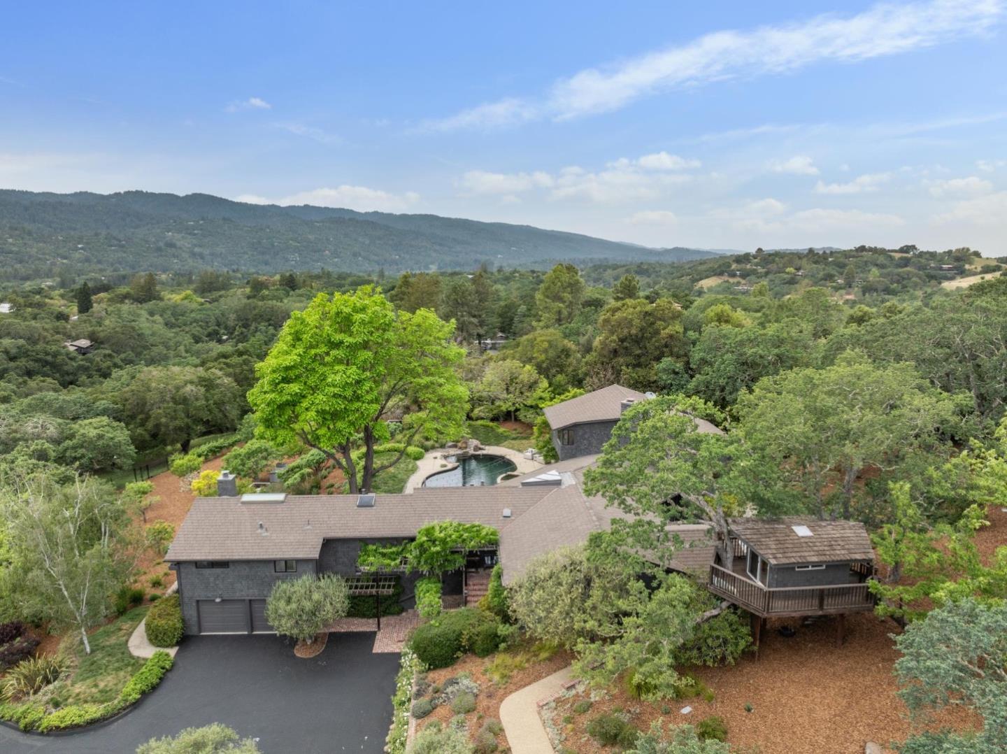 120 Deer Meadow LN - Interior