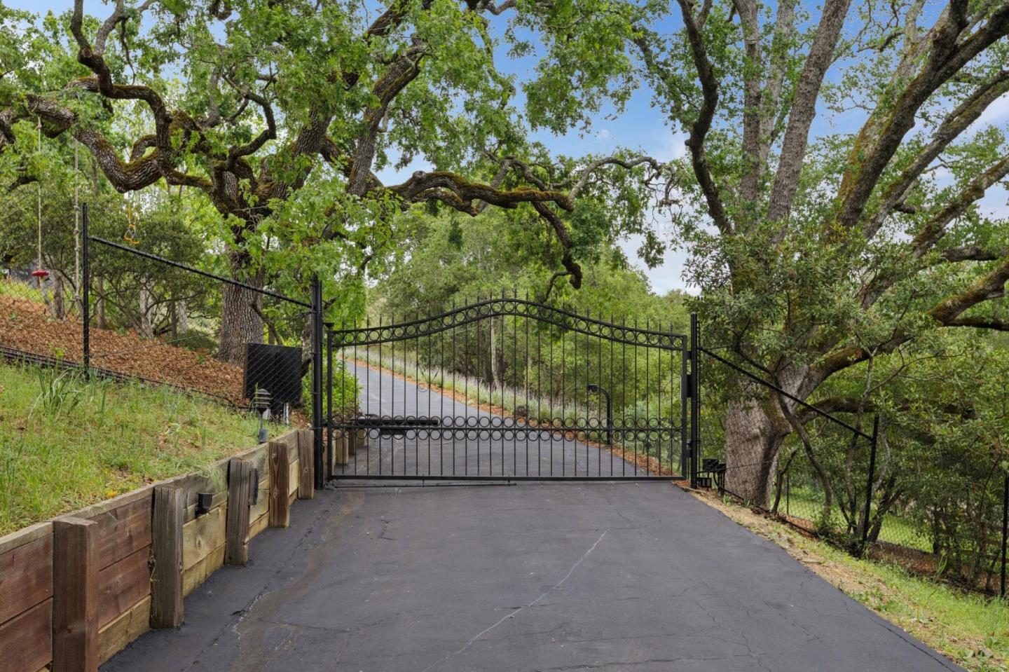120 Deer Meadow LN - Backyard