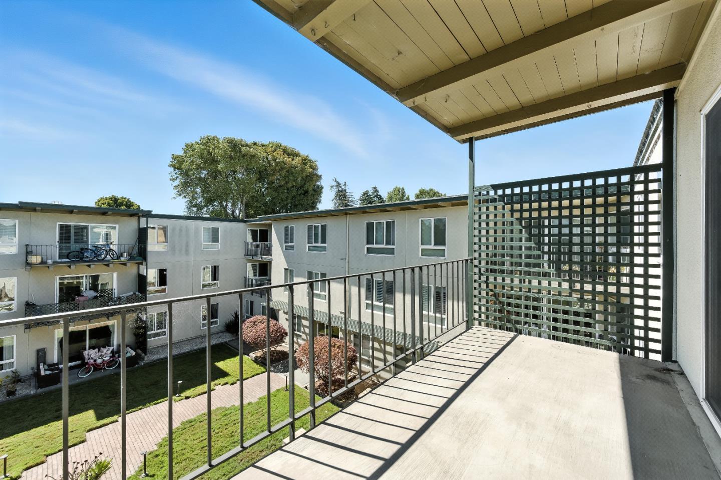 932 Peninsula AVE 406