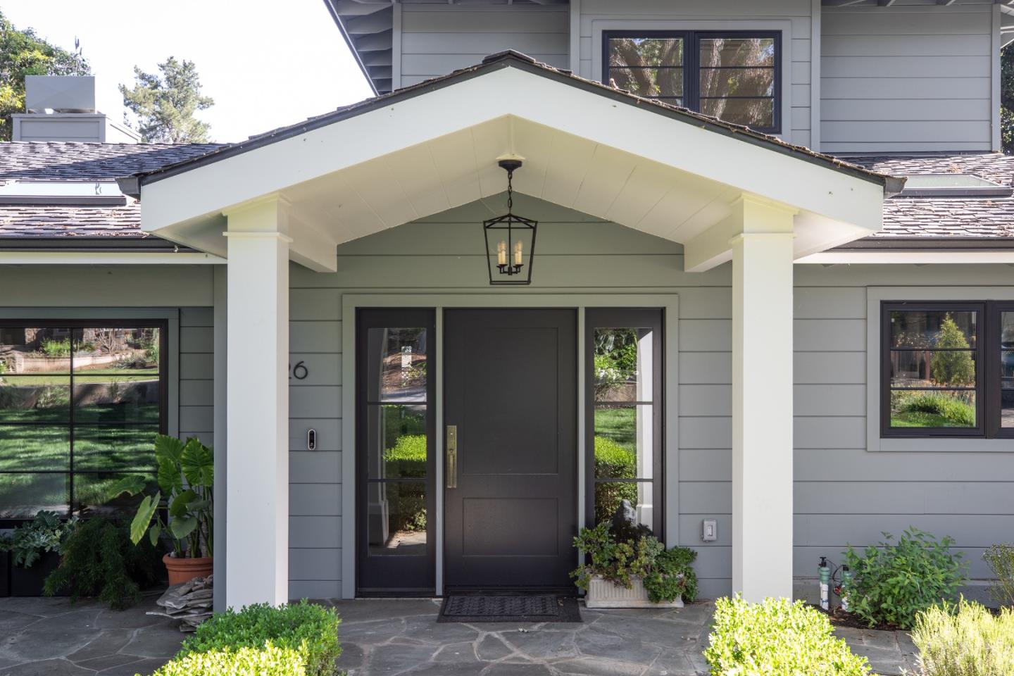 526 Pinecrest DR - Interior