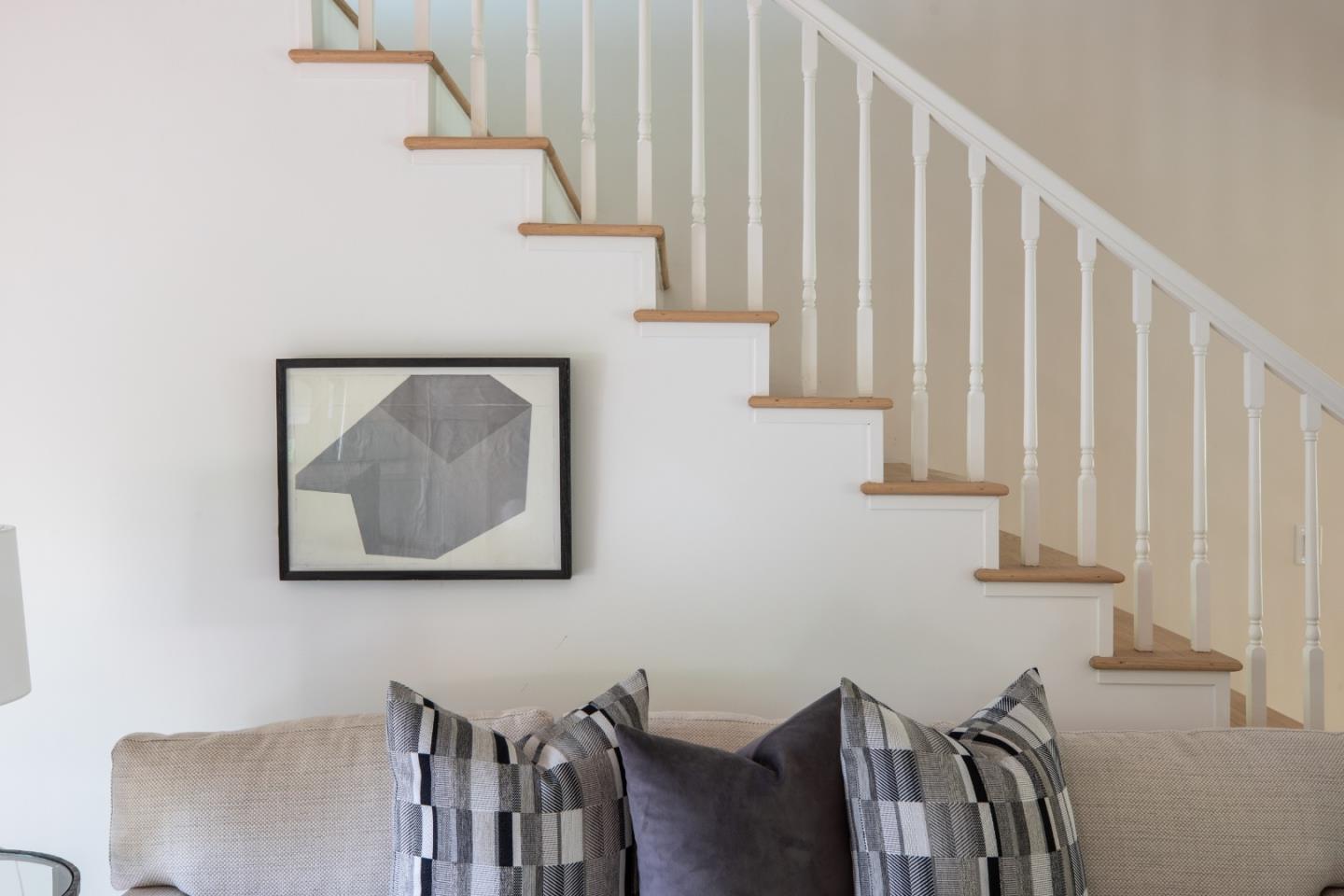 526 Pinecrest DR - Bedroom