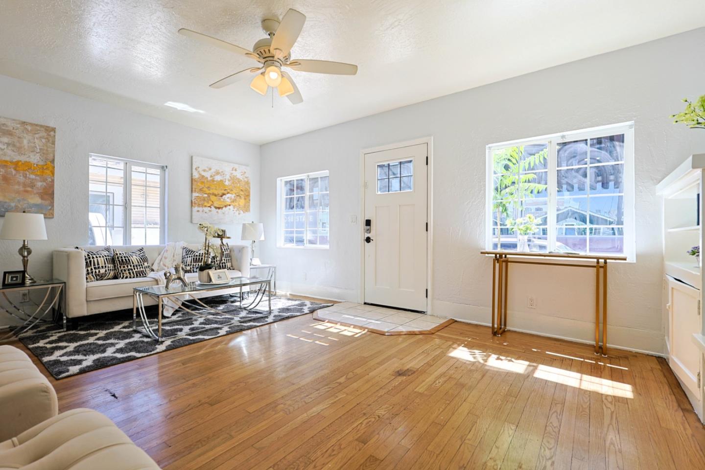 421 Elizabeth ST