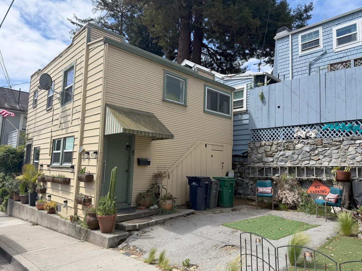431 Capitola AVE